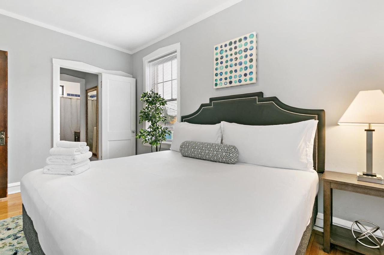 Captivating 1Br Apt With Full Kitchen - Belmont I4 Чикаго Екстериор снимка